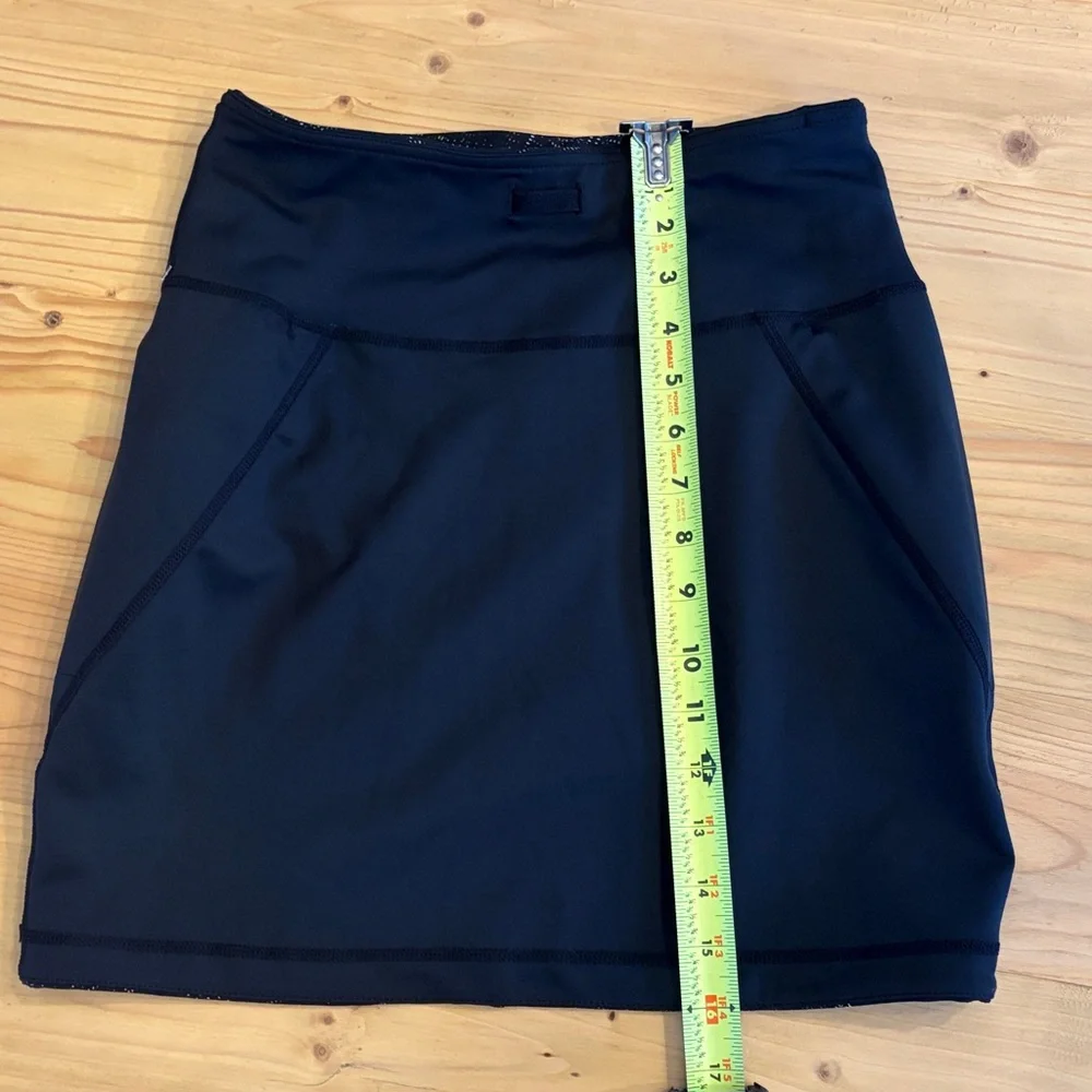 NWT Title Nine Mad dash reversible skirt women’s XS gym pickleball tennis